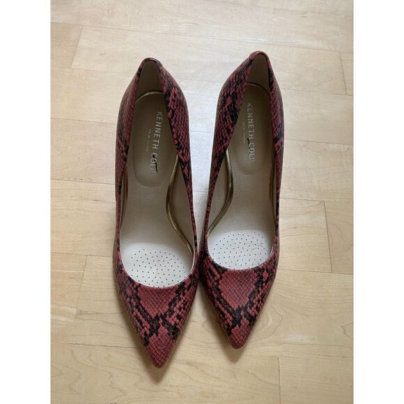 KENNETH Cole BNWT Women's  "Riley" python snake print pump New - Picture 2 of 7